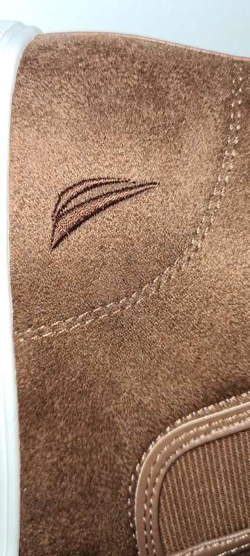 NAUTICA UNISEX Boots ***Size 6 - TAN***