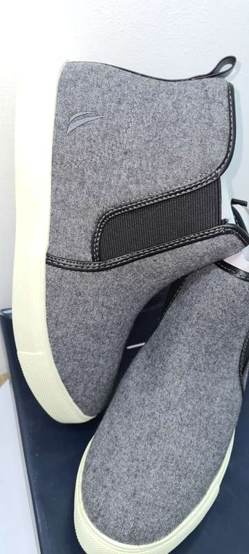 NAUTICA UNISEX Boots ***Size 6 - GREY***