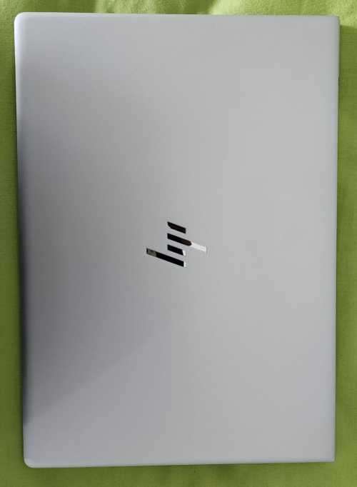 HP EliteBook 840 G5 - LIKE NEW ***See pics & description***