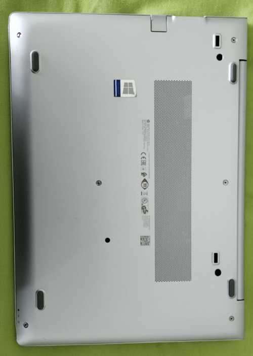 HP EliteBook 840 G5 - LIKE NEW ***See pics & description***