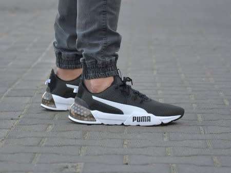 PUMA CellPhase Sneakers ***Size 9*** Display Stock