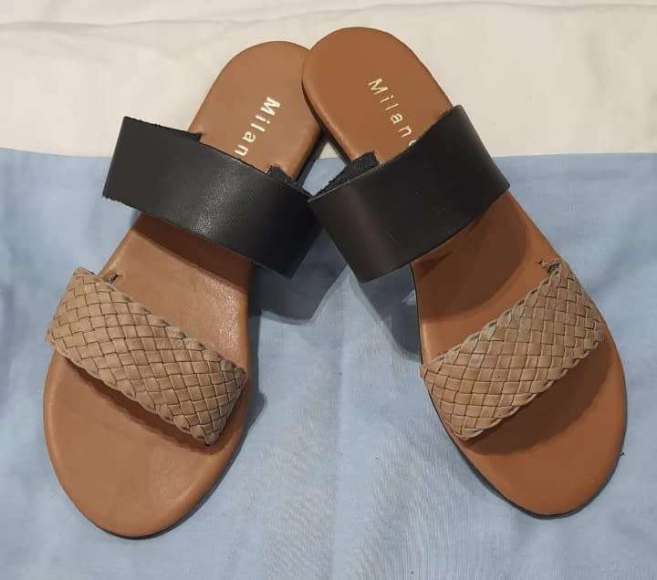 Milano Ladies Sandals ***Size 3***