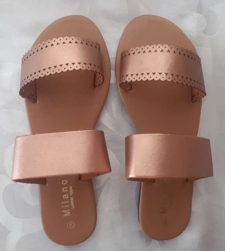 Milano Ladies Sandals ***Size 7***