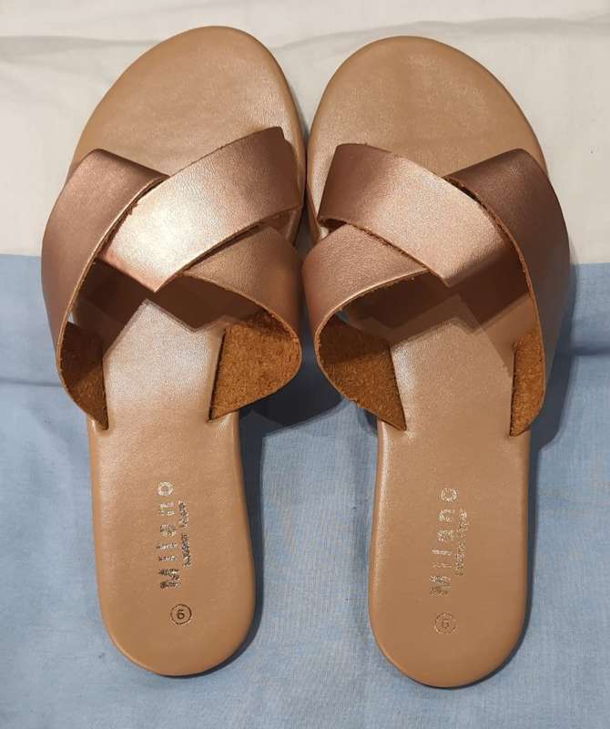 Milano Ladies Sandals ***Size 3***