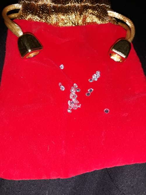 Stunning 3mm 0.9 ct hydrid diamonds