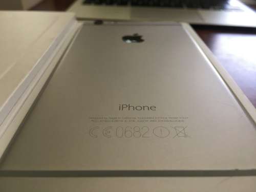 iPhone 6 PLUS - 64GB - Space Grey with box and Apple cover
