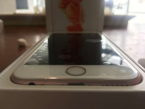 iPhone 6s 16GB Rose Gold Excellent condition