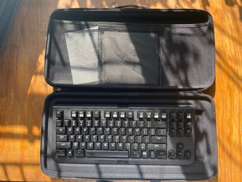 Razer Blackwidow Chroma Tournament Edition with Razer DeathAdder Chroma Mouse