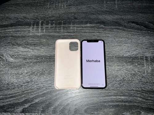 iPhone 11 Pro 64GB Spce Grey with Box and original Pink Apple Silicone cover