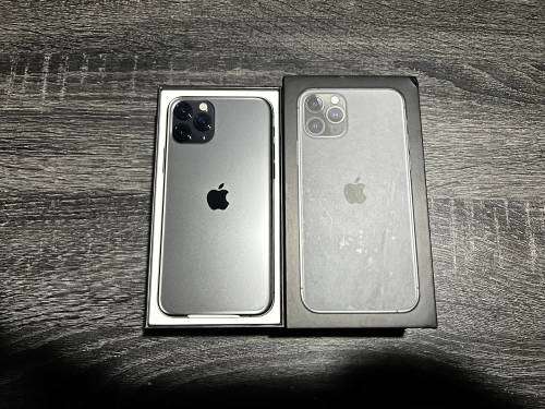 iPhone 11 Pro 64GB Spce Grey with Box and original Pink Apple Silicone cover