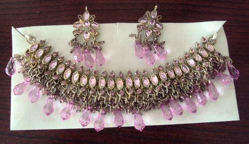 Light purple Indian necklace and matching earings