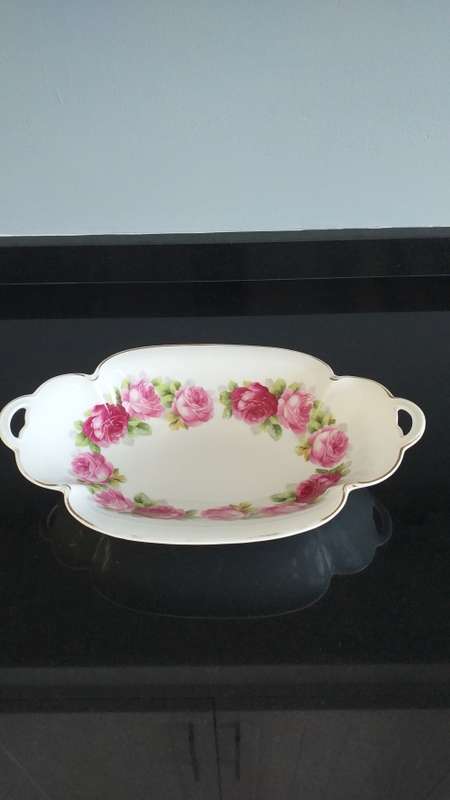 RARE!! ANTIQUE 1901 - 1933 ROSENTHAL CHRYSANTHEME CACILLIE `PINK ROSES` GOLD TRIM HANDLES DISH TRAY