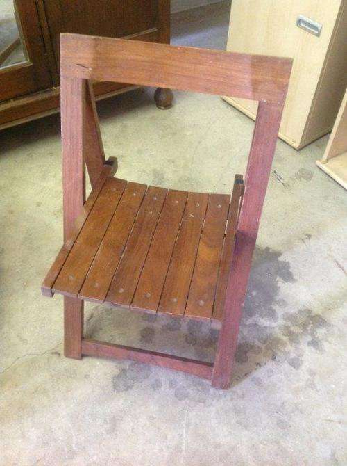 Wooden Fold Up Chair