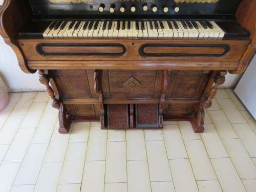 Mason Hamlim Pump Organ Serial Number 46975