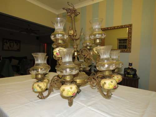 Vintage 12 Arm Brass and Porcelain Chandelier