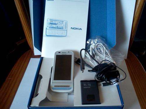 Nokia C6