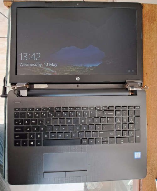 HP 250G6 Laptop i5