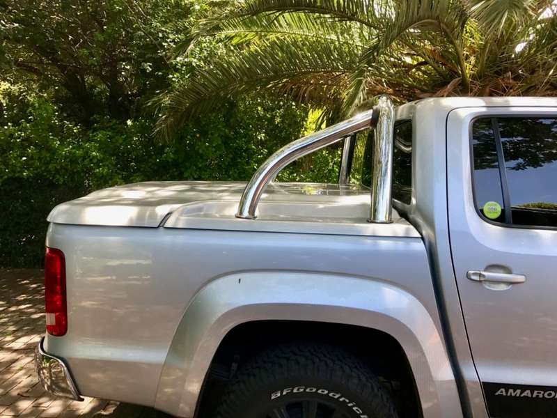 Amarok D/C Fiberglass bin cover
