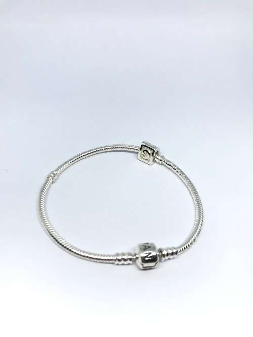 ORIGINAL Pandora Bracelet With One Charm