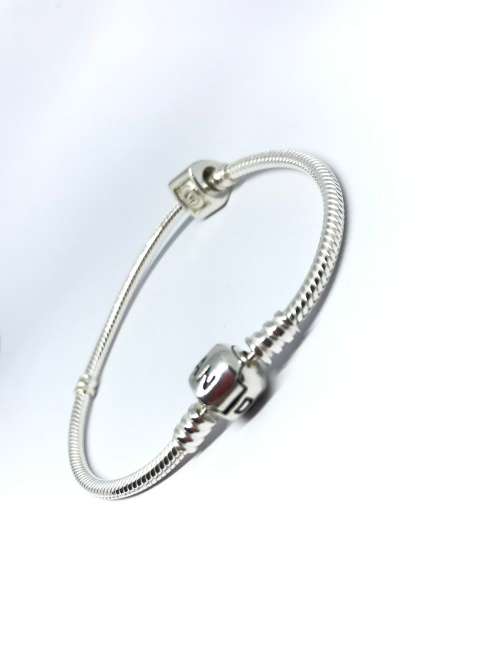 ORIGINAL Pandora Bracelet With One Charm