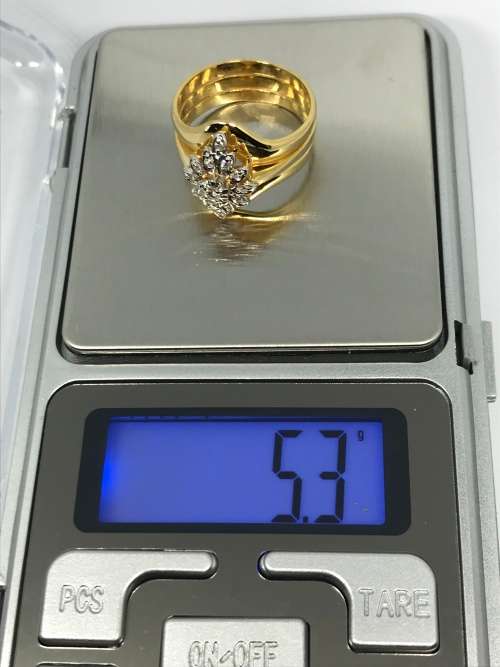 BEAUTIFUL Orchid Design Diamond Ring - MUST HAVE!!!