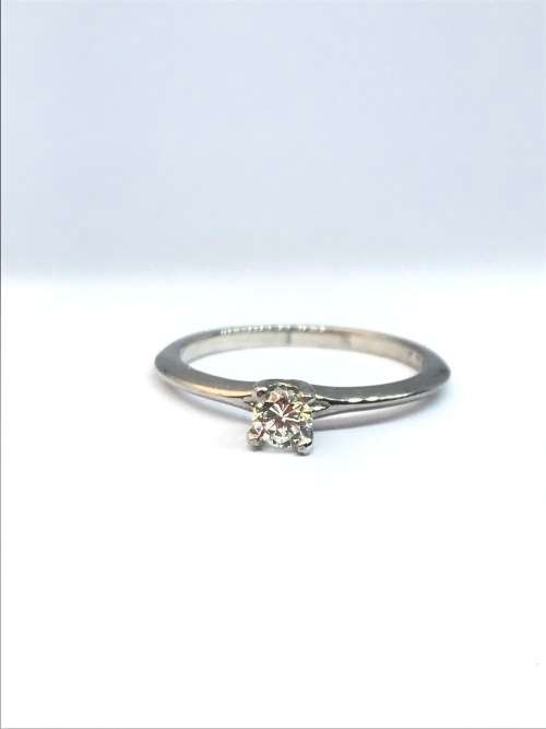 BEAUTIFUL Diamond in a Gold Solitaire Setting!