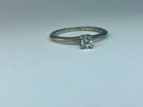 BEAUTIFUL Diamond in a Gold Solitaire Setting!