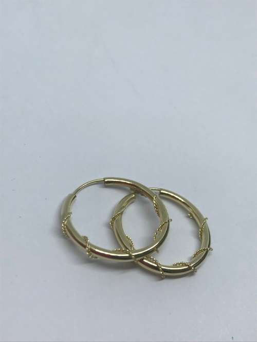 BEAUTIFUL Scroll Design Earrings