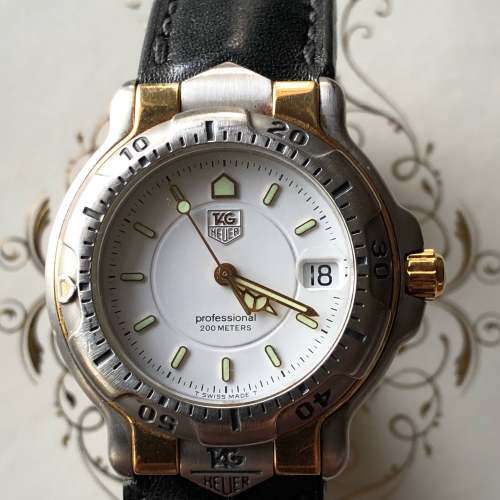 TAG HEUER Professional 200M - READ DESCRIPTION