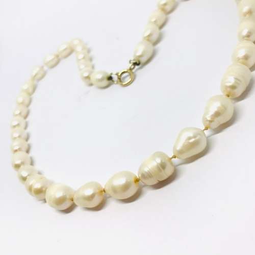 SHANGHAI Pearl Necklace - Saltwater Akoya Pearls