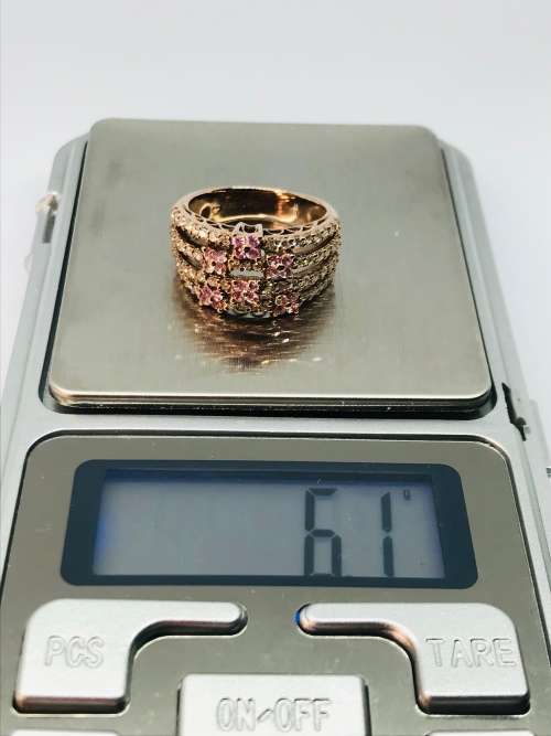 18CT Rose Gold Diamond Ring W/Pink Sapphires