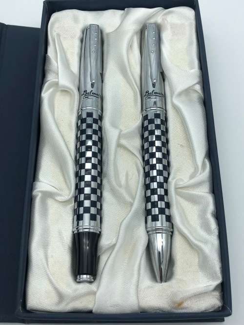 Luxury BALMAIN Pen Box Set