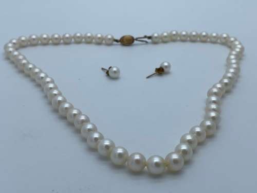 *SHANGHAI SALTWATER PEARL NECKLACE & EARRINGS* (RETAIL R19000)