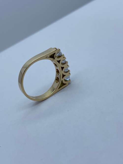 *4 X 0.30CT (18CT) CLUSTER RING* DELIVERY BY TUESDAY 24TH!!