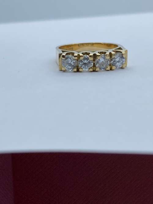 *4 X 0.30CT (18CT) CLUSTER RING* DELIVERY BY TUESDAY 24TH!!