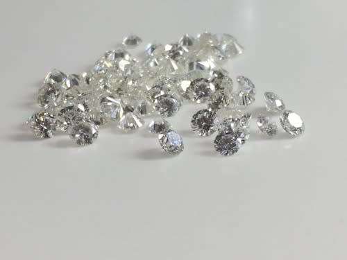 *PARCEL OF 10 x VVS 0.03CT DIAMONDS* - BID PER STONE-TAKE 10