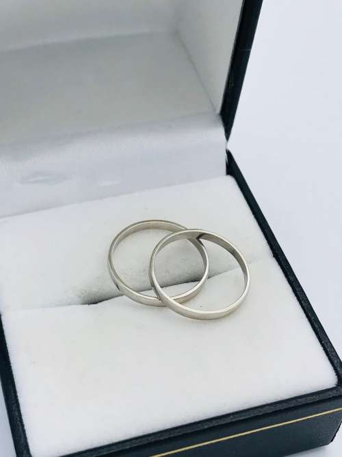 *18CT W/GOLD DIAMOND BANDS* SET OF 2 FOR 1!!!