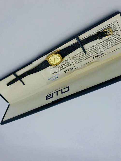 *CLUB INTERNATIONAL WATCH* - VINTAGE COLLECTION PIECE!!