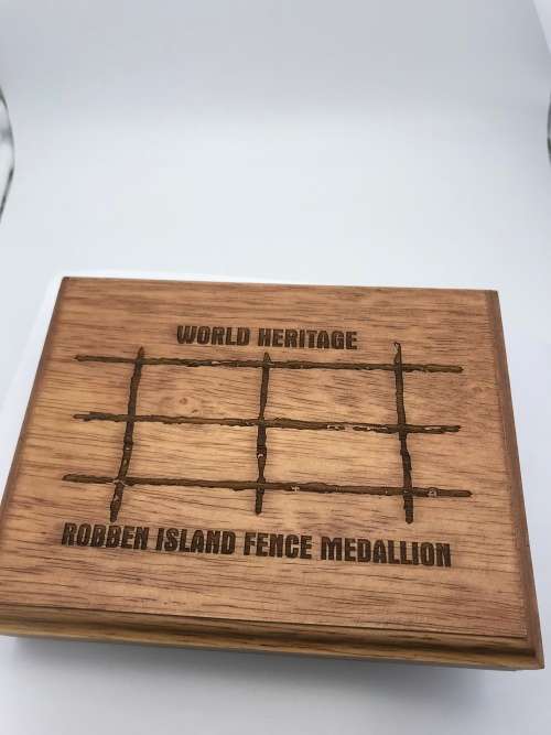 *ROBBEN ISLAND FENCE - COLLECTION PIECE* DELIVERY TUESDAY 24TH!!