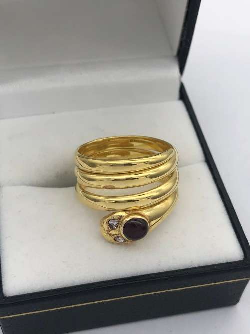 *18CT GOLD SNAKE DIAMOND RING* 1-2 DAYS DELIVERY