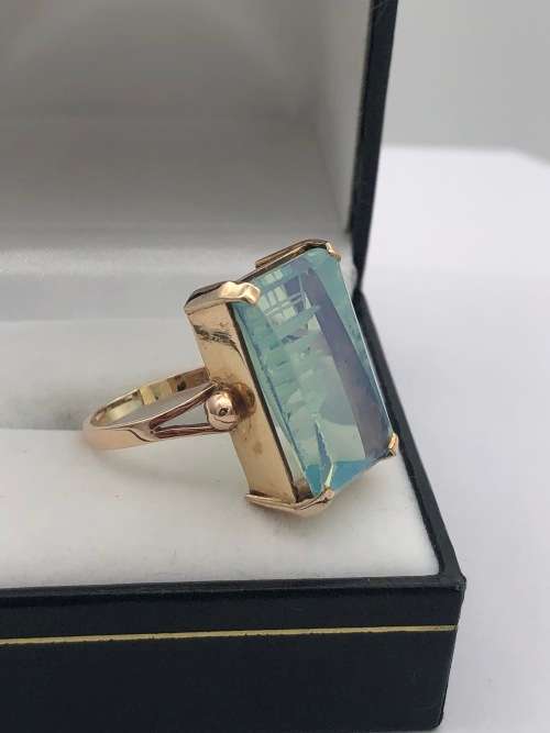 *ROSE GOLD AQUAMARINE RING - STUNNING!* DELIVERY 1-2 DAYS