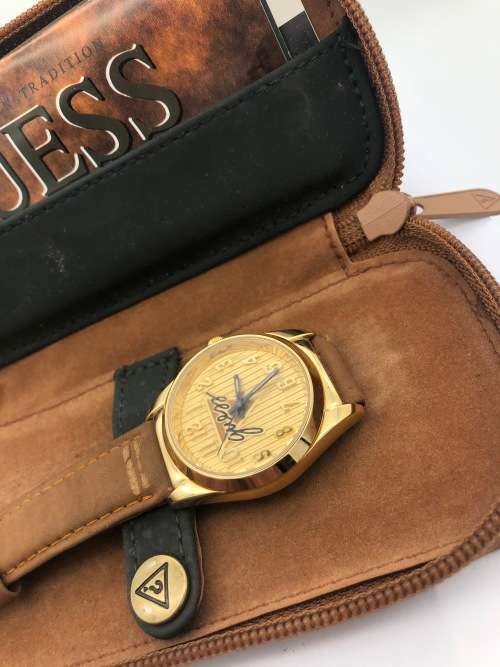 *GUESS LADIES WATCH* BID FROM R1