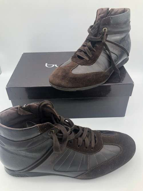 *ITALIAN BYBLOS DESIGNER SNEAKERS!!* BID FROM R1