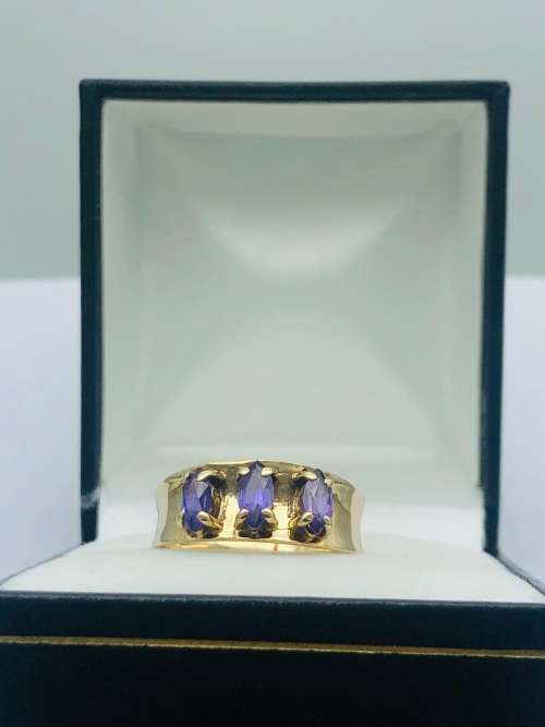 *BEAUTIFUL 1CT TANZANITE RING!* (RETAIL 16000)*