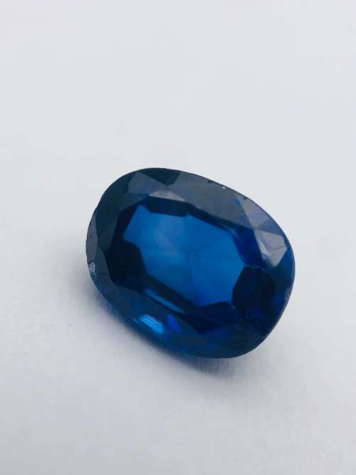 *EGL CERTIFIED OVAL CUT SAPPHIRE - DEEP VIVID COLOR*