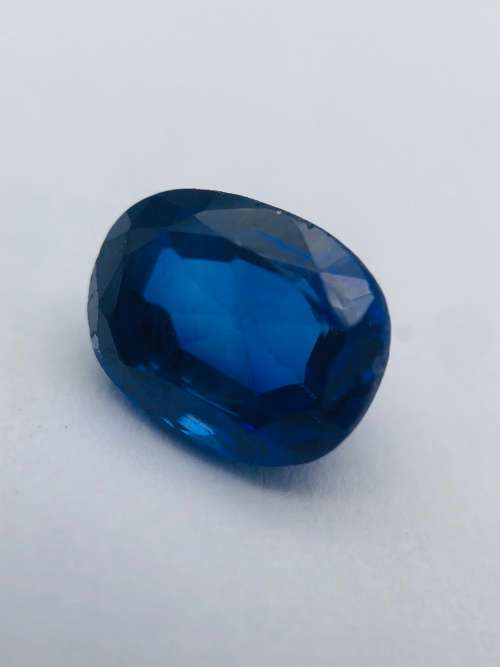 *EGL CERTIFIED OVAL CUT SAPPHIRE - DEEP VIVID COLOR*