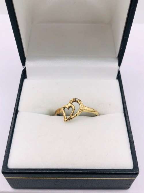 *SOLID GOLD DUAL HEART RING*(R1 BIDS)*