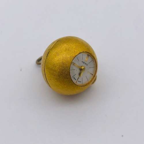 *HENO MANUAL WIND PENDANT WATCH* R1 BIDS