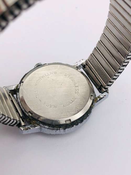 *VAN DYK 17 JEWELS WATERPROTECTED* R1 BIDS