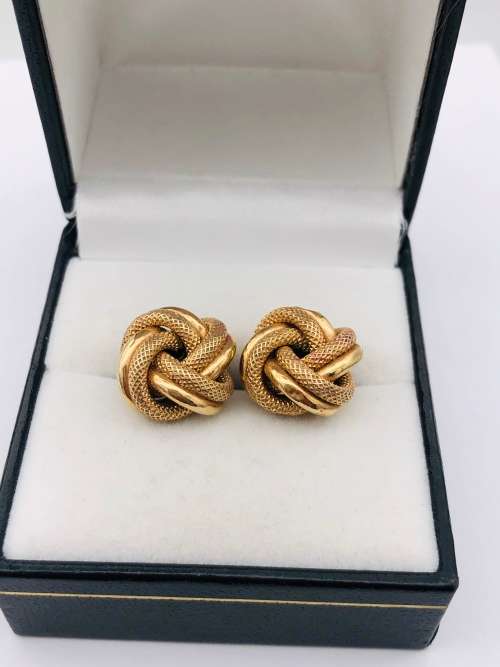 *SOLID GOLD SCROLL EARRINGS* R1 BIDS!